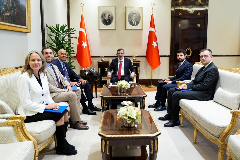 Cevdet Yılmaz Amerika səfiri ilə İran və Suriyadakı son prosesləri müzakirə edib