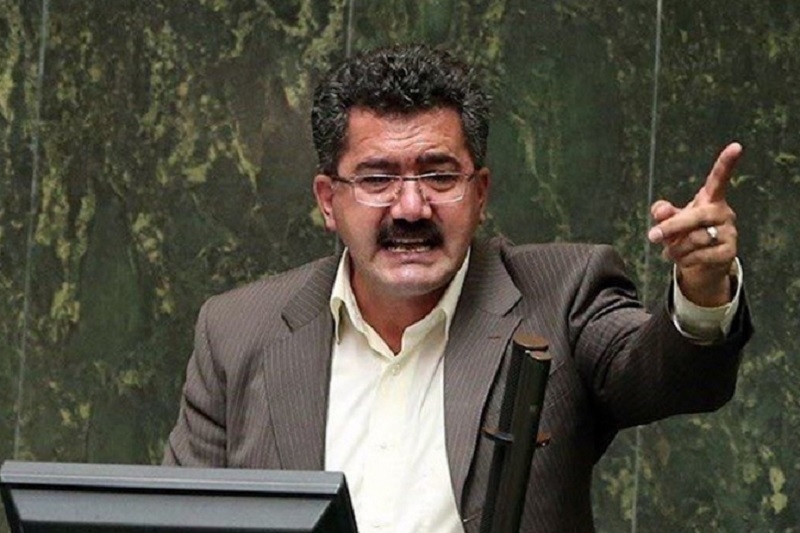 Kürd millət vəkili Pezeşkianla görüşdə qalmaqal yaratdı