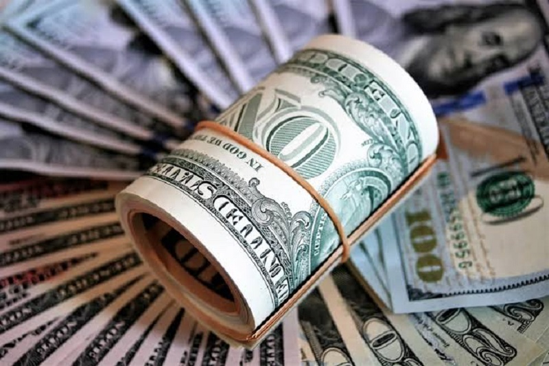 Trampın bəyanatından sonra İranda dollar yenidən bahalaşdı