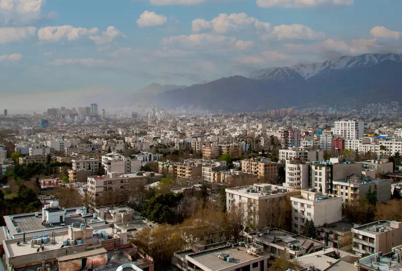 Tehran hələ də öldürülən Ali Liderin adının veriləcəyi uyğun məkan tapa bilməyib