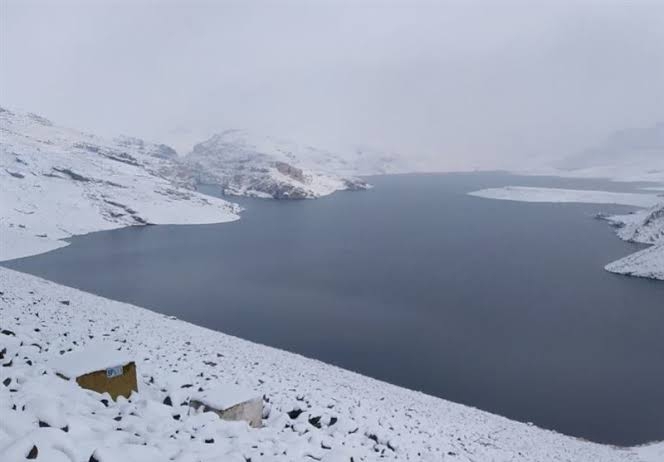 بحران آب در زنجان؛ سد تهم منبع تأمین آب شرب زنجان آب ندارد