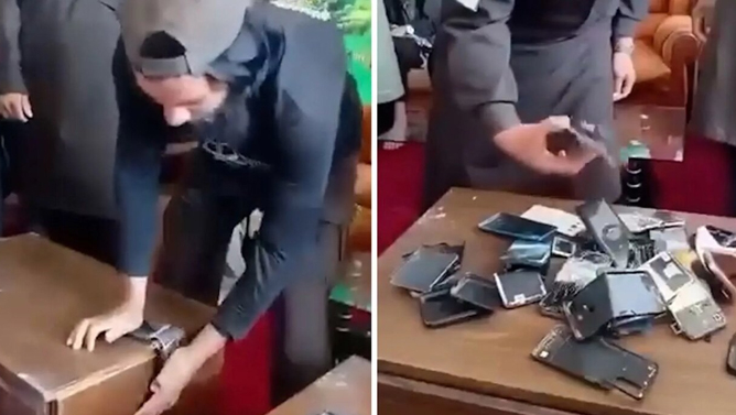 طالبان گوشی‌های هوشمند را ممنوع کرد