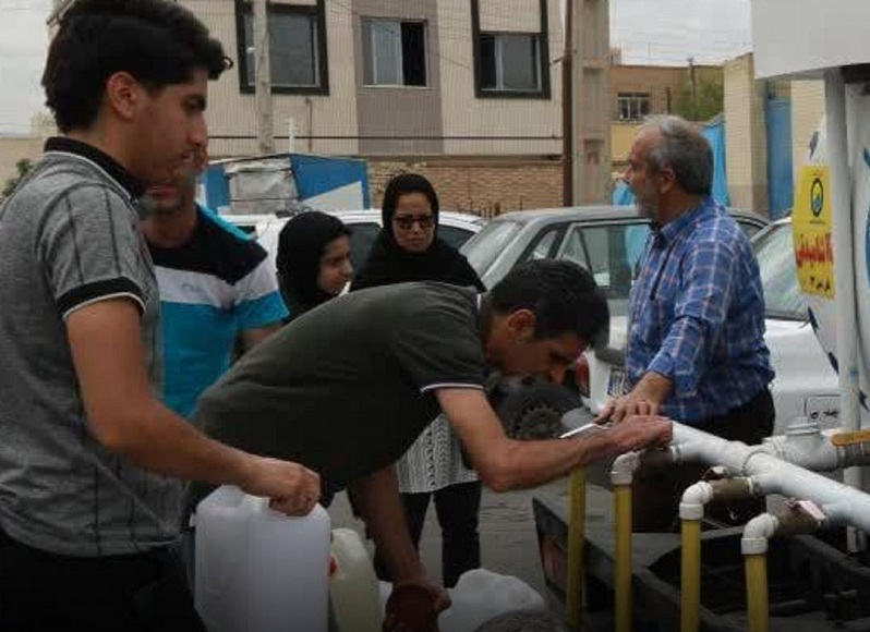 Tehranda su məhdudiyyəti tətbiq olunur