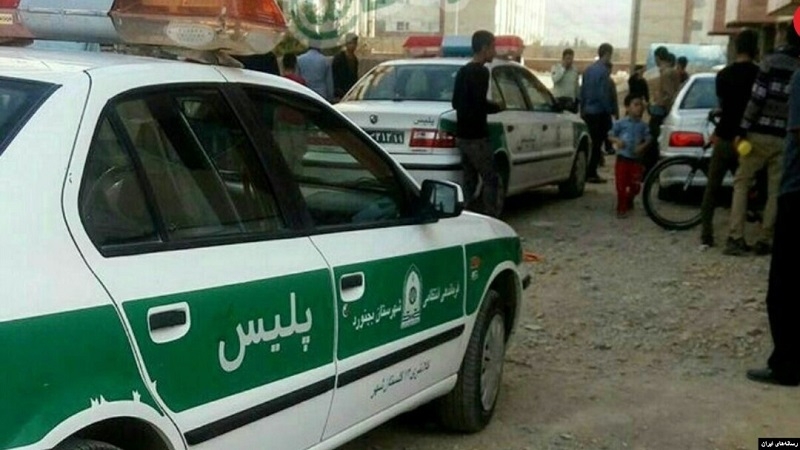 Polis Tehranda iki gənci güllələdi