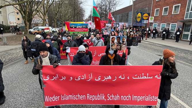 برگزاری تجمع اعتراضی در هامبورگ علیه کشتارهای حکومت ایران + تصویر