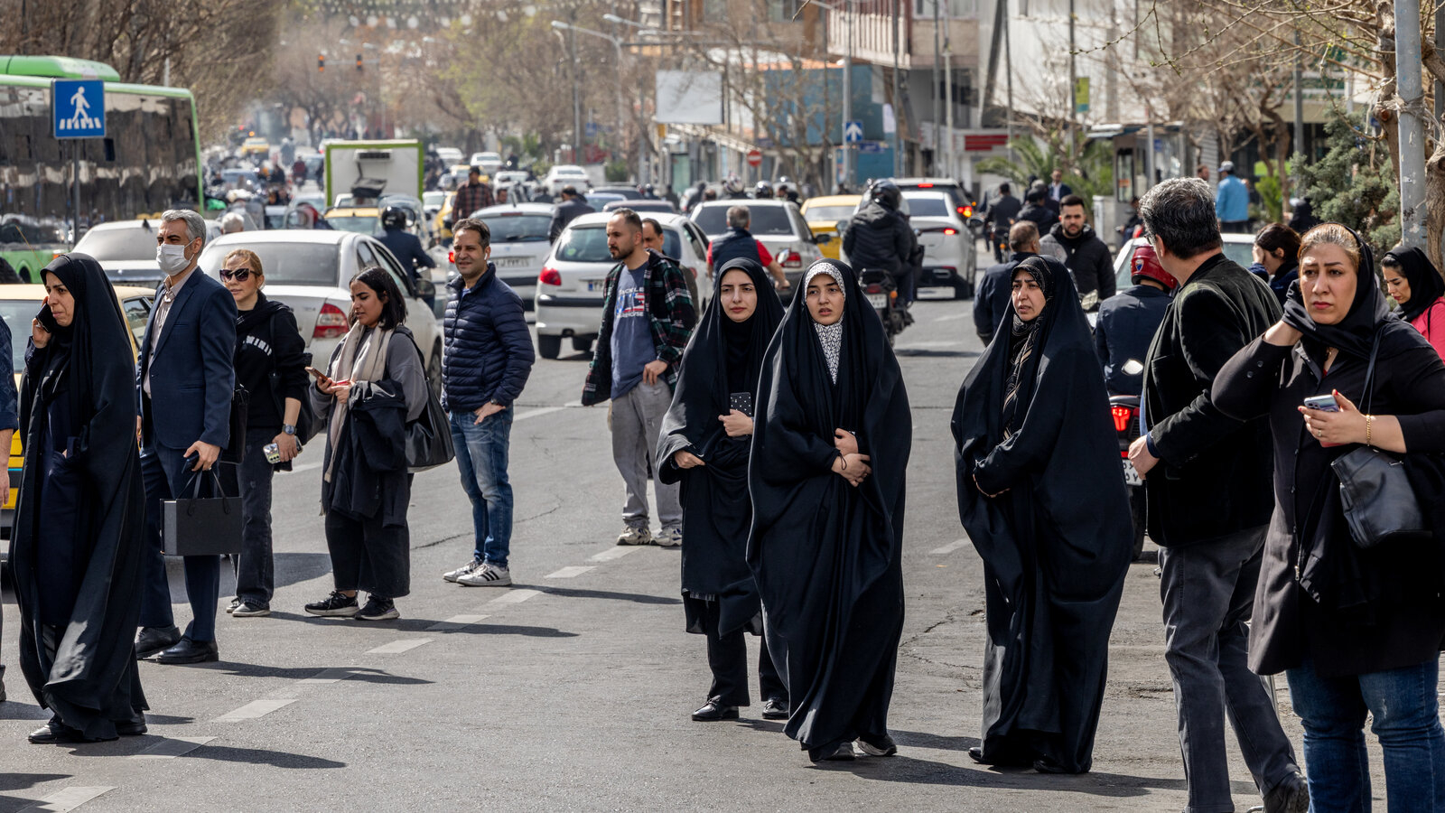İran raket istehsal edə bilir, ancaq adi qida məhsulların belə əlçatan qiymətə təmin edə bilmir