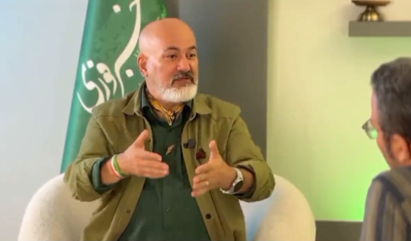 درویش، فعال محیط زیست: مسیر ۱۴ رودخانه منتهی به دریاچه اورمیه سد زدند به بهانه اینکه به لبنان سیب صادر کنیم!
