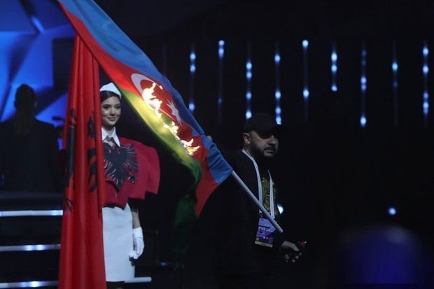 Azərbaycan bayrağına hörmətsizliyə görə Ermənistan cəzalandırıldı