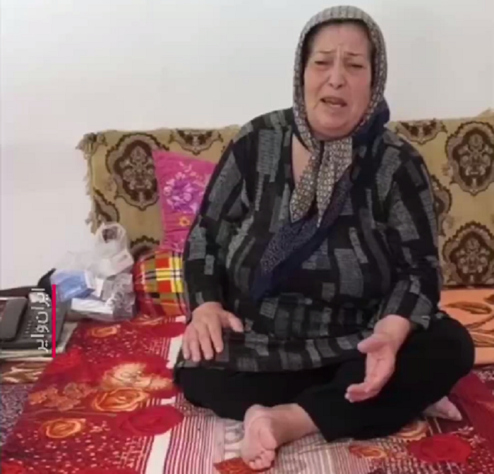 مادر احسان خدادادی شهروند تورک آذربایجانی محکوم به اعدام: پسرم بی‌گناه است، ماموران اطلاعات گفتند به کسی نگو، آزادش می‌کنیم!