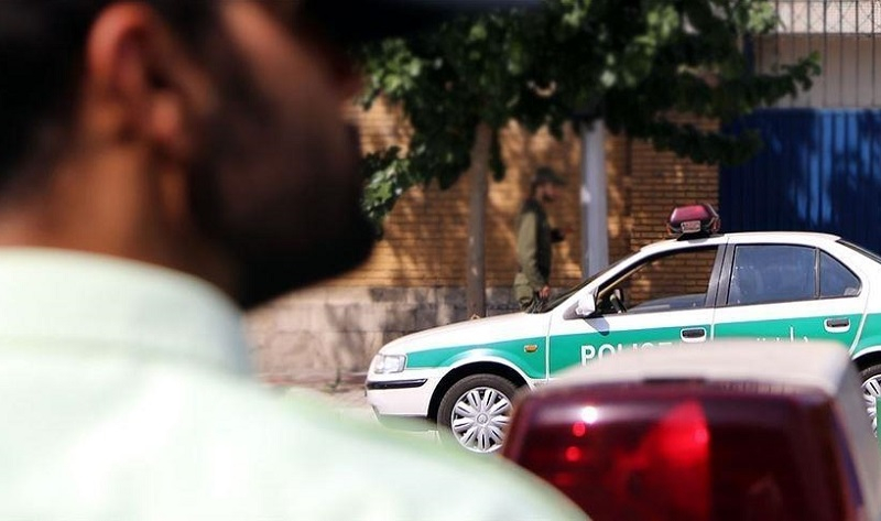 İranda silahlı hücum - Polis zabiti öldürülüb