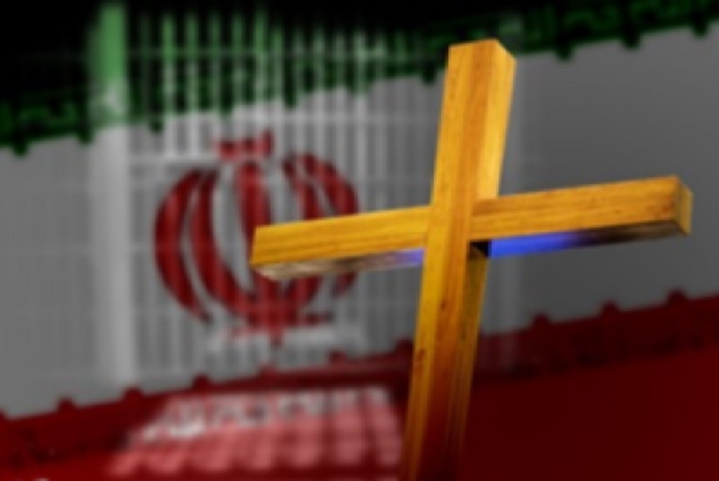 İranda 5 xristiana ağır həbs cəzası verildi
