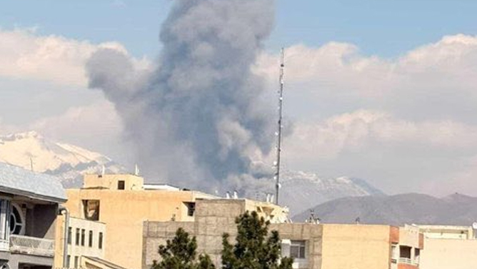 Tehran–Kərəc körpüsü və İranın polad sənayesi hədəfə alındı (FOTO)