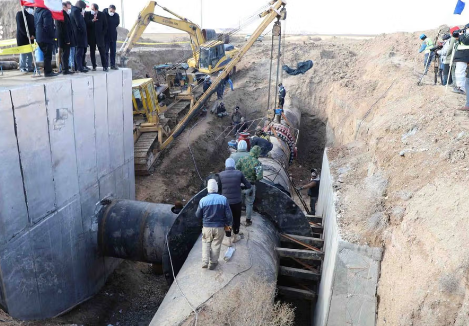 Təbrizin bəzi ərazilərində su 30 saatlıq kəsilib