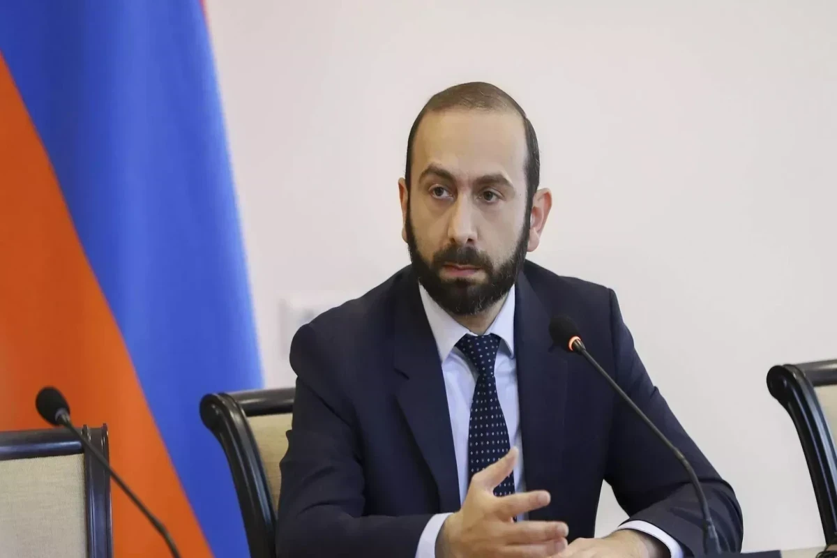 Mirzoyan: Ermənistan Azərbaycanla sülh müqaviləsinin imzalanacağı yer barədə məsləhətləşmələrə hazırdır