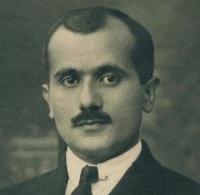Cümhuriyyət parlamentnin ən gənc üzvü Şəfi bəy Rüstəmbəylinin anım günüdür