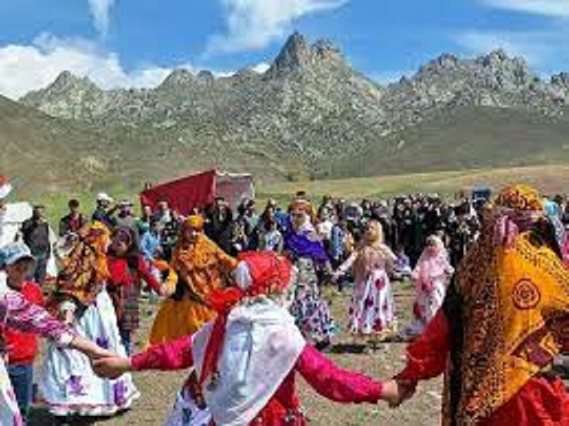 Azərbaycan rəqsindən qorxurlar - Fərmandar