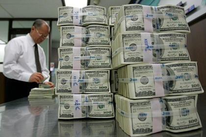 دلار از ۱۸۷ هزار تومان فراتر رفت