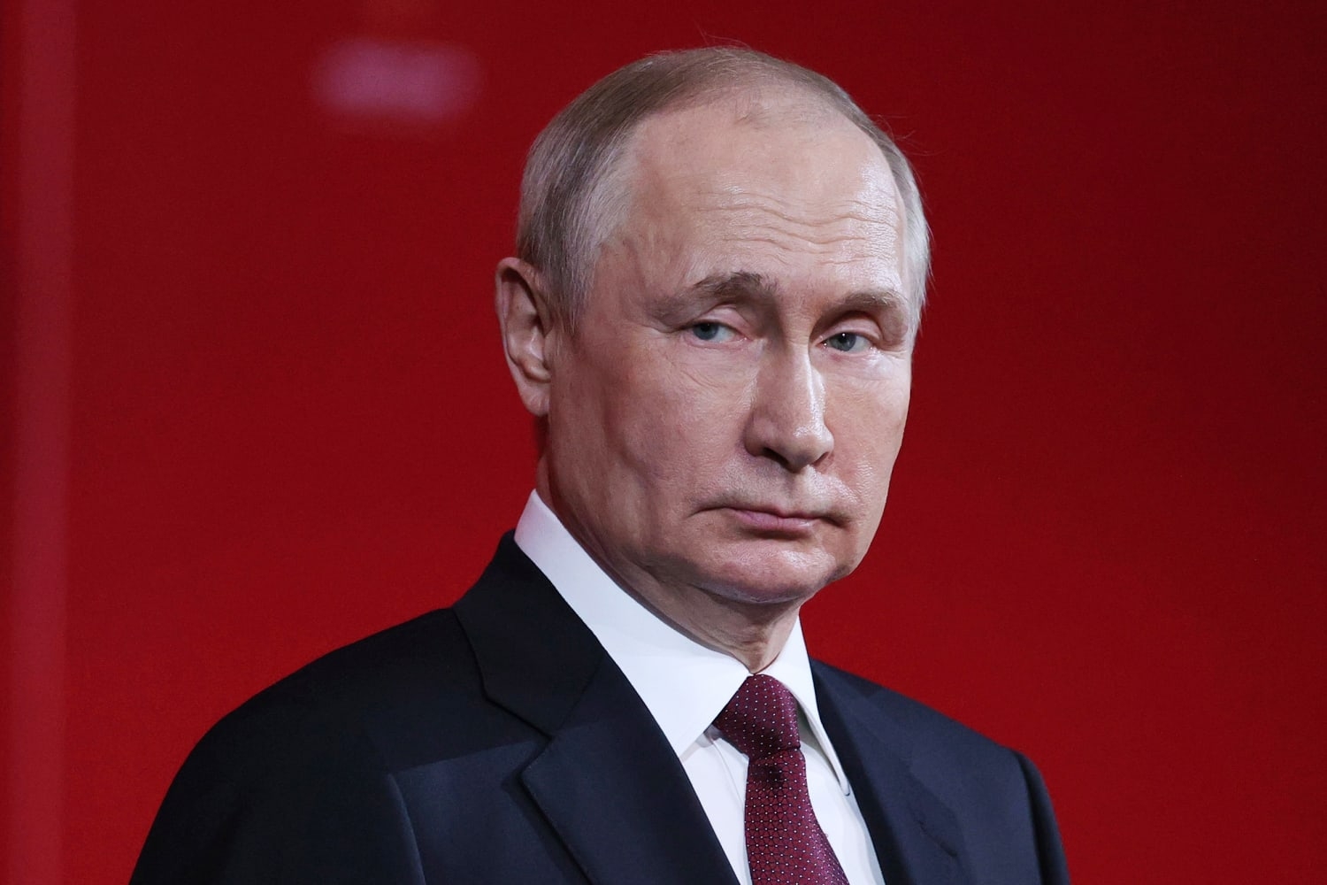 “Vedomosti”: Putin beşinci inauqurasiyasından sonra ilk xarici səfərini Çinə edə bilər