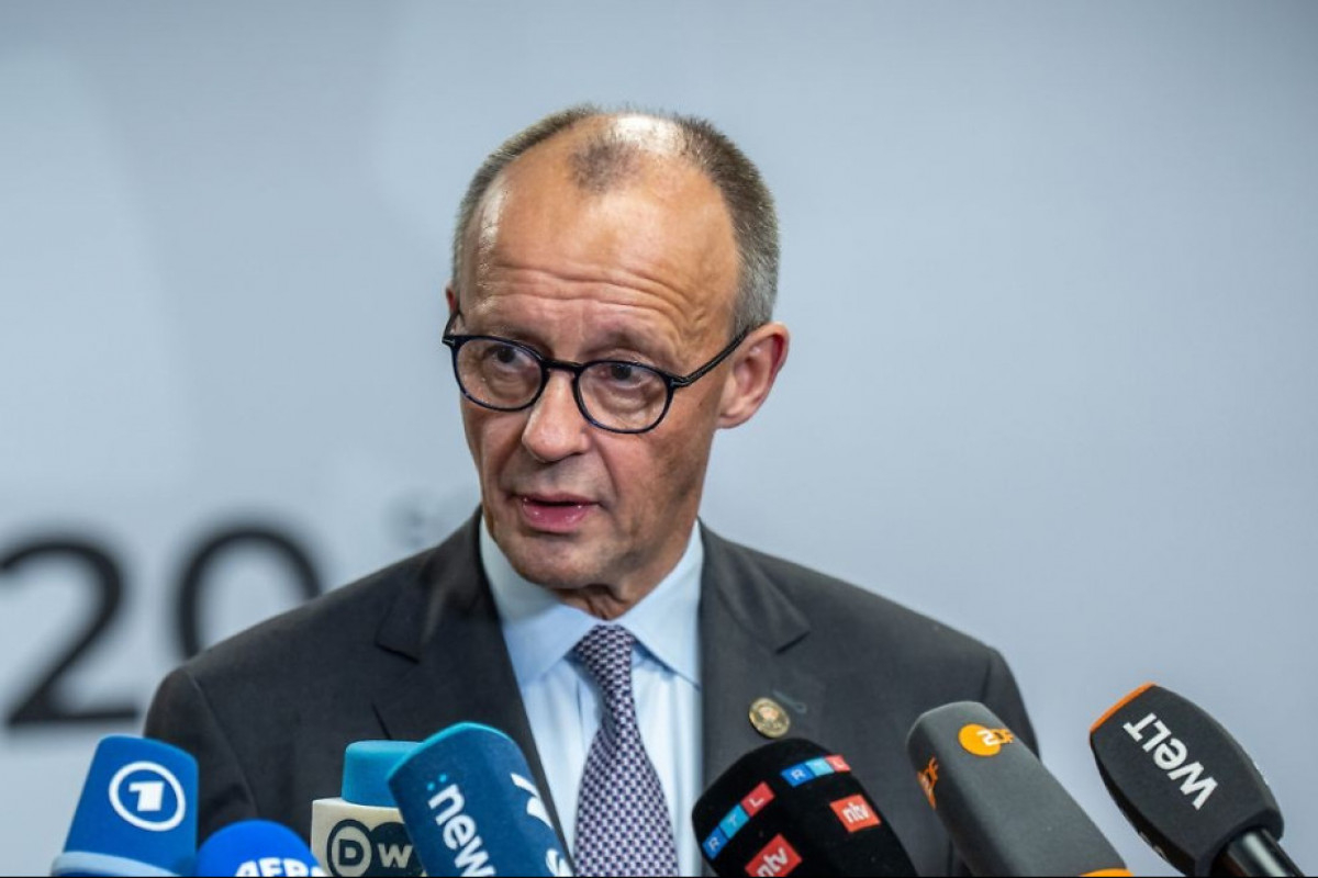 Merz: Amerika təkbaşına dünyada aparıcı rol oynaya bilməz