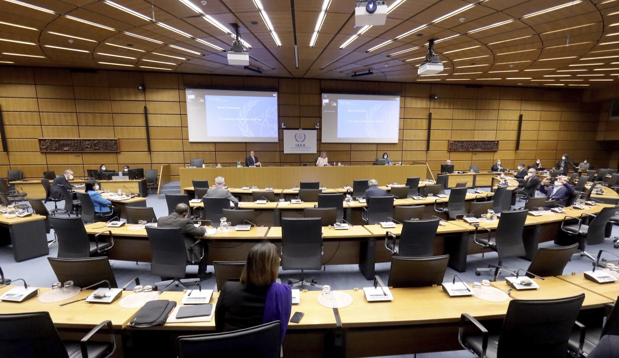 European powers submit resolution on Iran to IAEA board