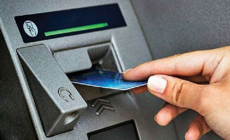 İranda bank sistemində geniş nasazlıq yaranıb