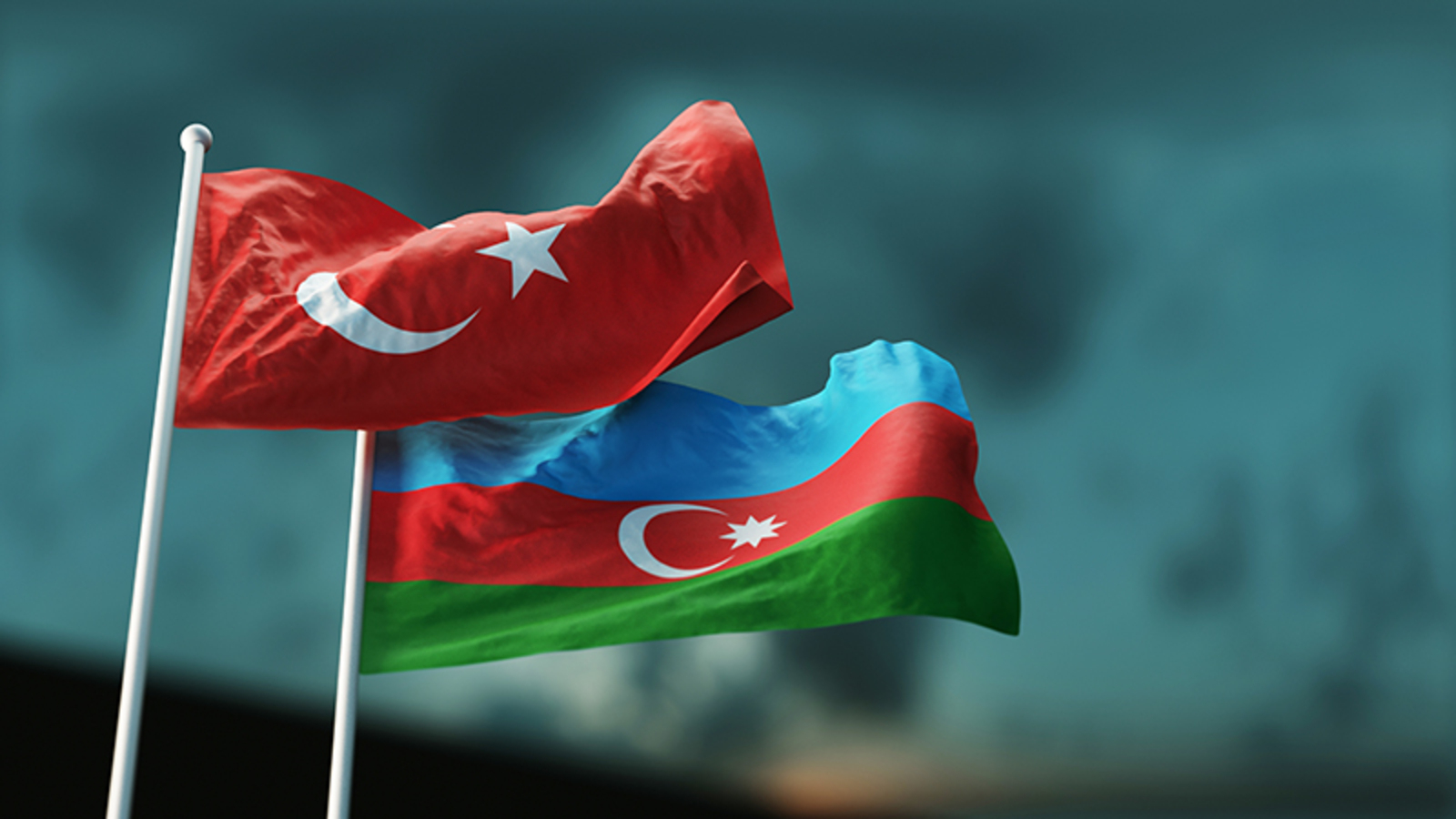 ایران برای تامین برق زمستان به آذربایجان و ترکیه متوسل شد؛ پتروشیمی‌ها چشم‌انتظار برق همسایگان