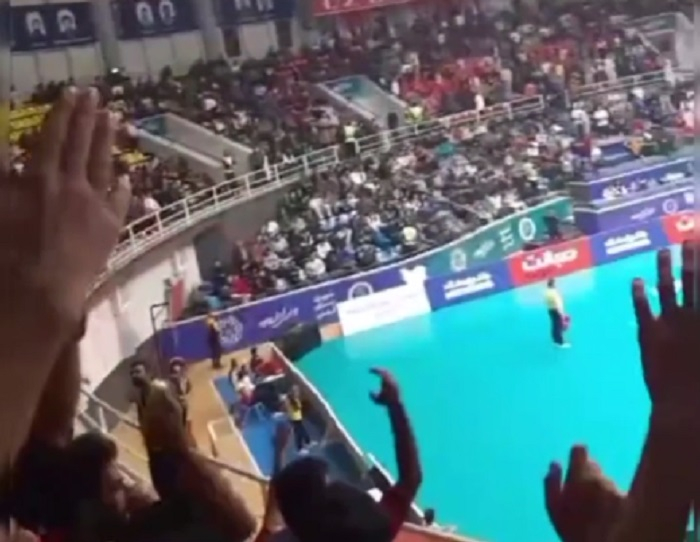 Durnalar Yuvası araneasında Urmu gölünə dəstək şüarları səsləndirilib