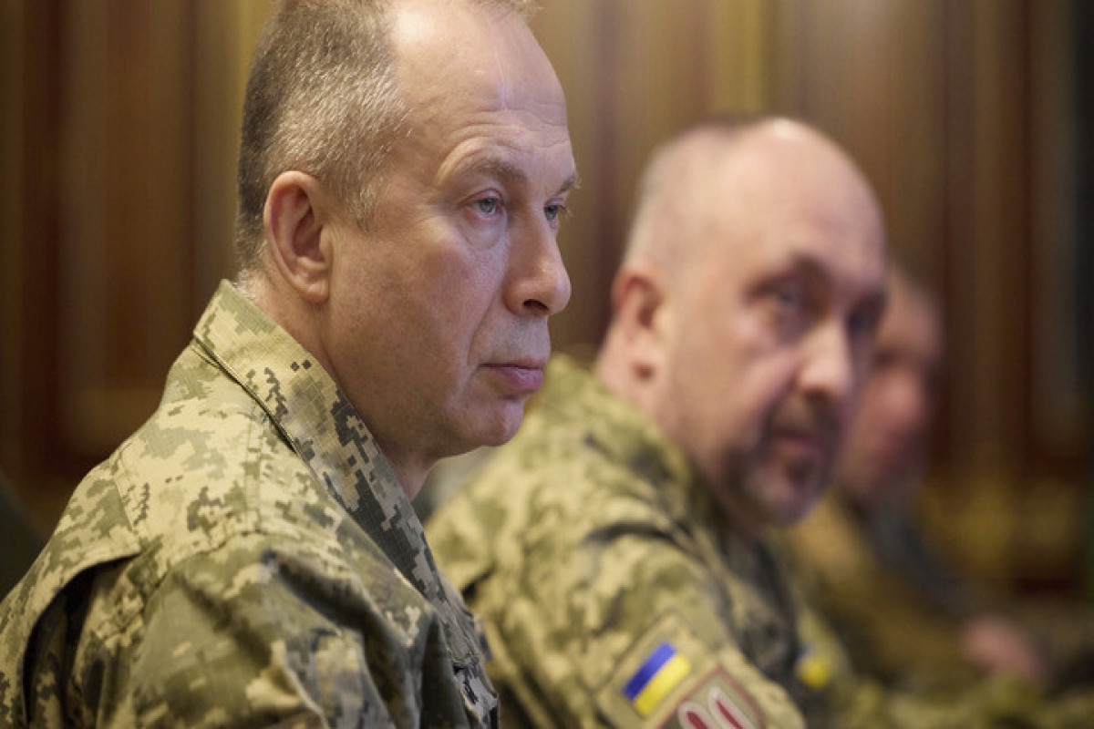 Ukrayna SQ Ali Baş Komandanı bölmələrin Avdeyevkadan çıxarıldığını elan edib