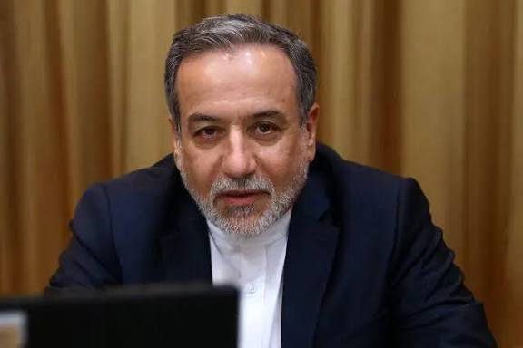 عراقچی: کریدور زنگه زور تهدیدی برای ایران نیست