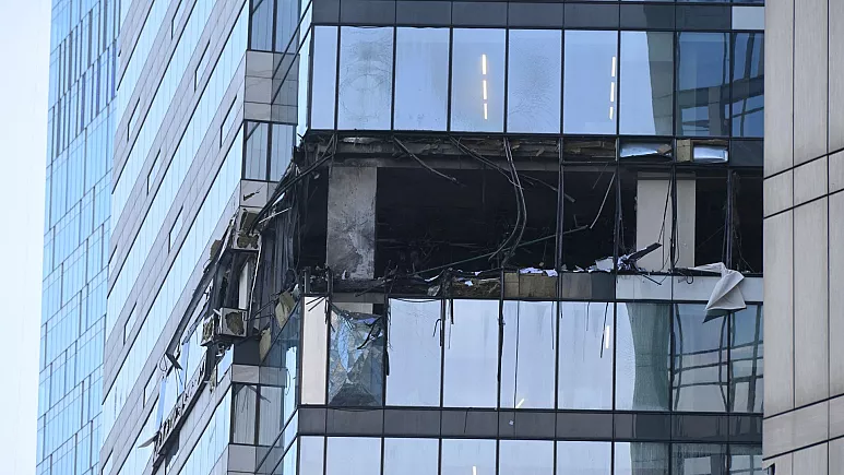 حمله پهپادی به مسکو؛ یک نفر زخمی شد و یک ساختمان در مرکز تجاری شهر آسیب دید