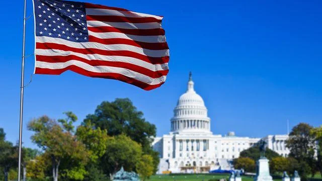 آماده‌باش سفارتخانه‌های آمریکا در منطقه؛ احتمال بسته‌شدن حریم هوایی