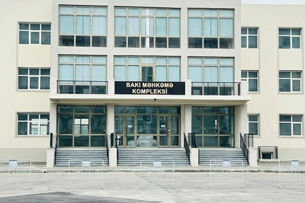 Hərbi cinayətlər törətməkdə təqsirləndirilən erməniəsilli şəxslərin cinayət işi üzrə məhkəmənin baxış iclası keçirilir