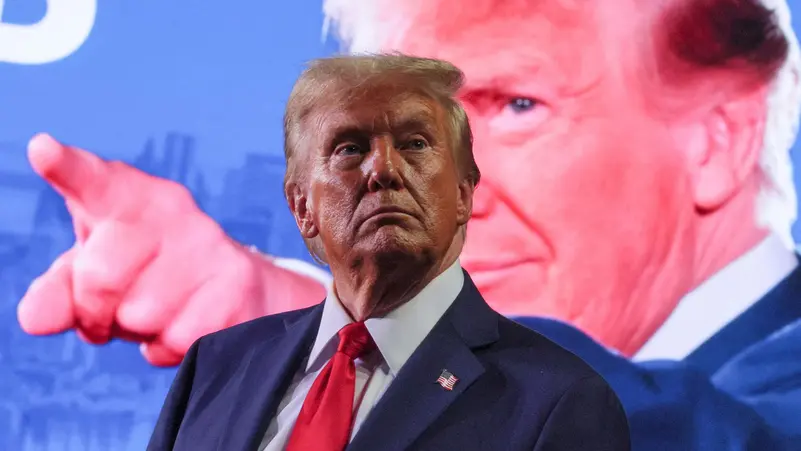 Donald Tramp Husi milislərinə gəmilərə hücumlarını dayandırmaları barədə xəbərdarlıq edib