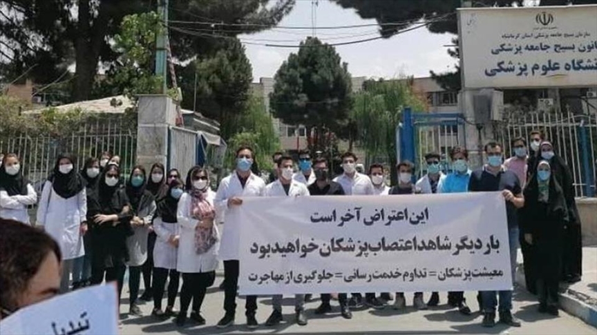 ادامه اعتراض و اعتصاب پرستاران