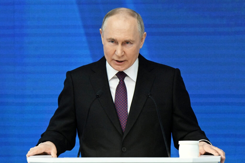 Putin: Ukrayna üzrə İstanbul razılaşmaları hələ də masadadır