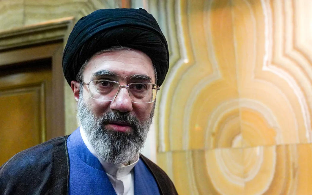 Məşhədin cümə imamı İran rəhbərinin atəşkəsin davamlı olmayacağı barədə xəbərdarlıq etdiyini deyib
