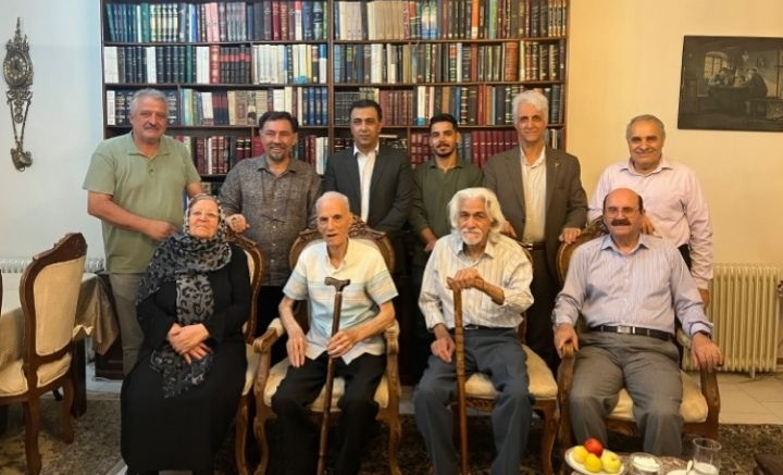 Azərbaycanlı mədəni və ictimai fəallar ustad Yusif Fərzanəni ziyarət ediblər