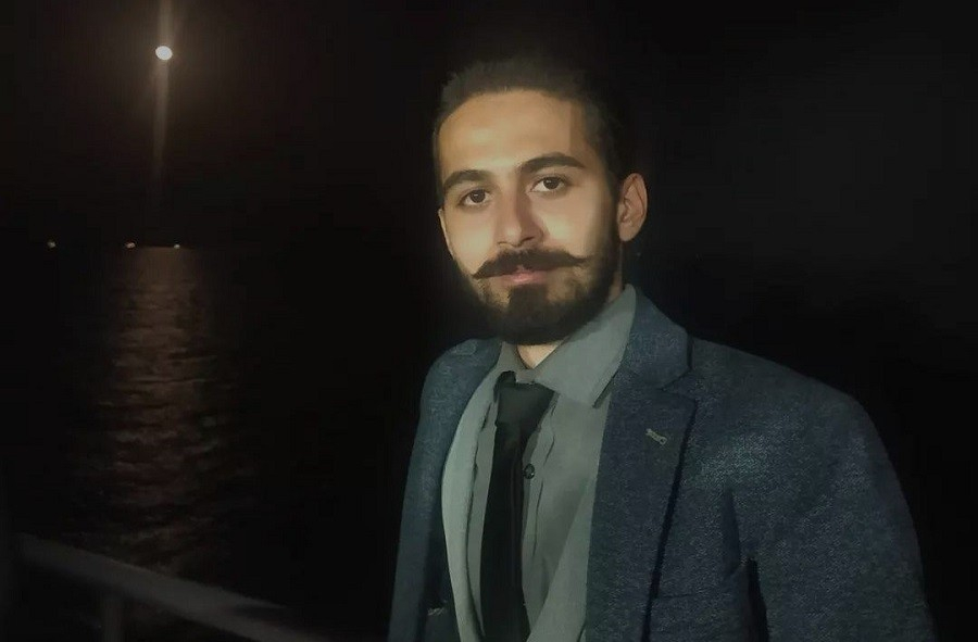 محمدرضا موحد فعال تورک آذربایجانی برای اجرای حکم حکم ۶ سال و ۴ ماه حبس به زندان تبریز منتقل شد