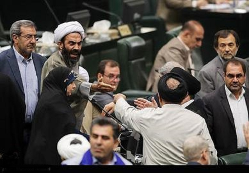Iranian MPs Warn Pezeshkian Over Hijab Rules