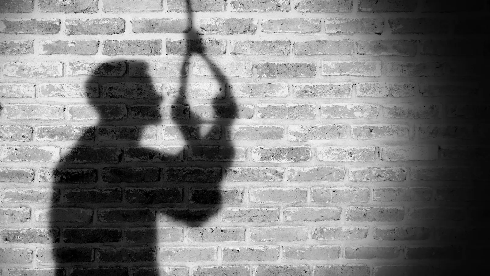 Another student committed suicide in Iran