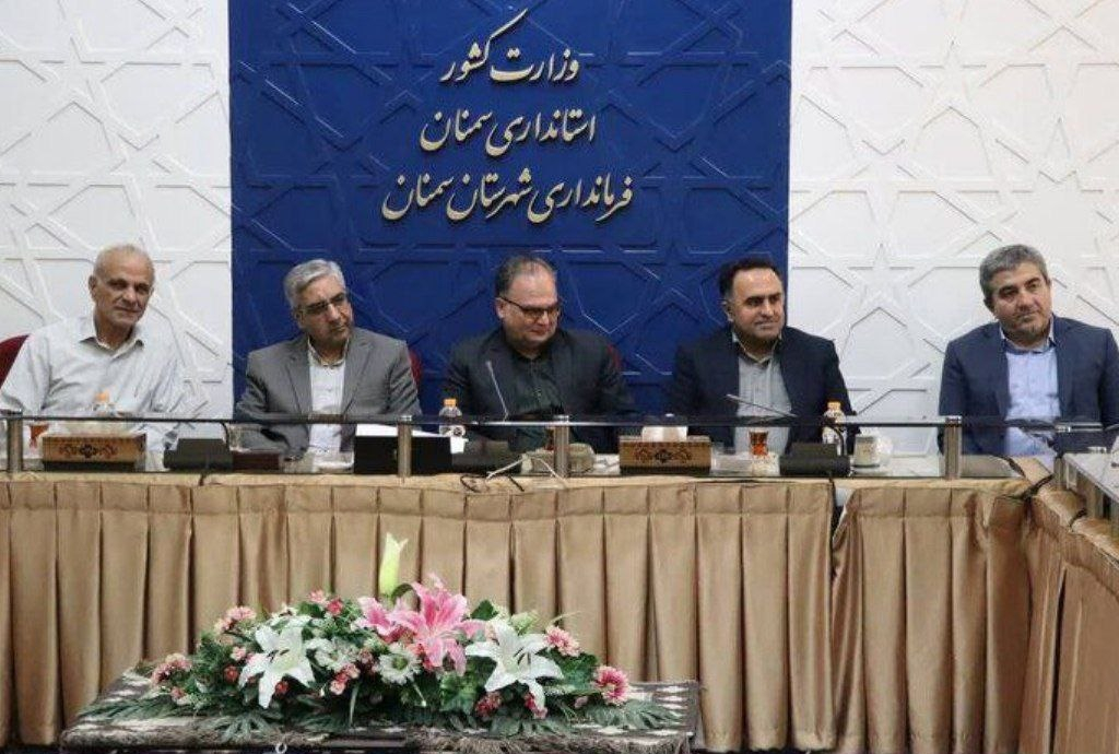 تبعیض در سیاست‌های زبانی؛ تدریس لهجه سمنانی در مدارس و محرومیت زبان تورکی