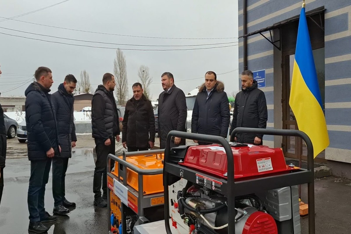 Azərbaycandan Ukraynaya göndərilən generatorlar İrpen şəhərinə verilib