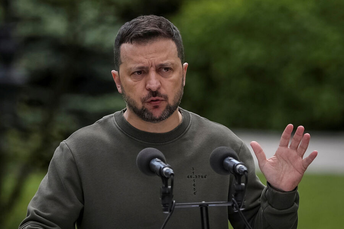 Zelenski “İstəklilər koalisiyası”nın Paris sammitinin nəticələrini şərh edib