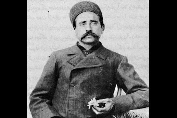 ۲۸ مهر، زادروز ستارخان