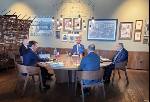Kişineuda liderlərin qeyri-rəsmi görüşü başlayıb