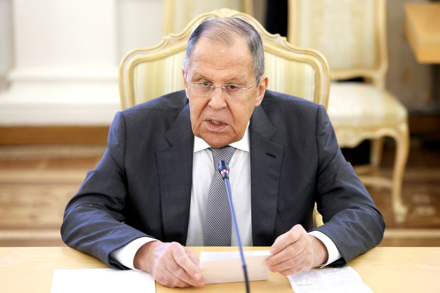 Lavrov: Tramp Rusiyaya qarşı sanksiyaları ləğv etməyə tələsmir, əksinə onları gücləndirir