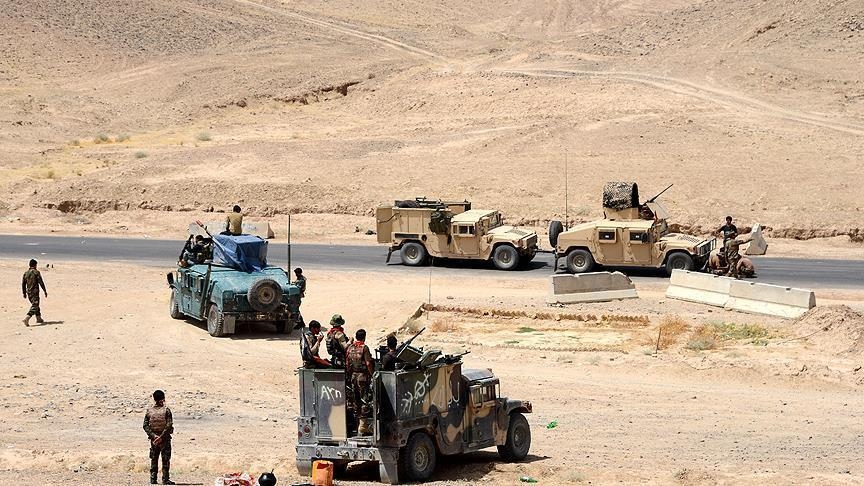 Taliban İranla sərhədə qoşun yığır