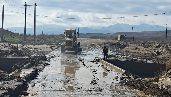 Əngut və Germidə sel təsərrüfat və infrastruktura ziyan vurub