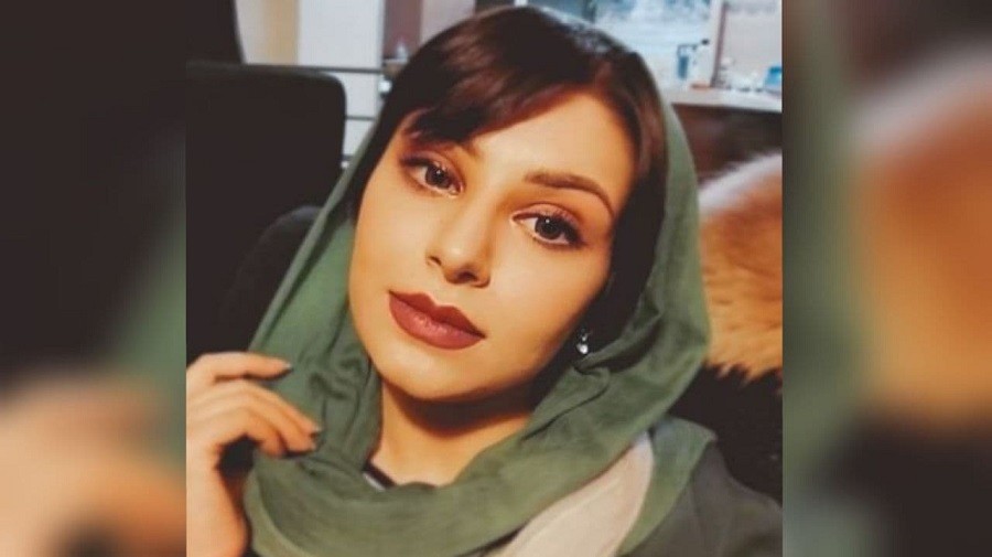 İran məhkəməsi tanınmış jurnalist barədə 5 il həbs qərarı çıxarıb