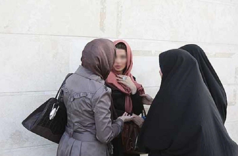 İranın baş prokuroru hicabla bağlı yeni açıqlama verdi